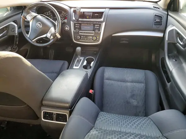 1N4AL3AP4HC243898 2017 NISSAN ALTIMA - Image 8