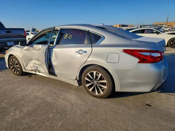 1N4AL3AP4HC244954 2017 NISSAN ALTIMA - Image 2