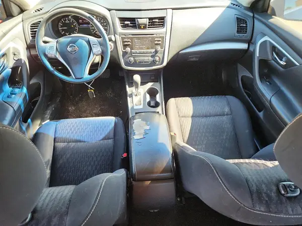 1N4AL3AP4HC246302 2017 NISSAN ALTIMA - Image 8