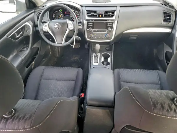 1N4AL3AP4HC246798 2017 NISSAN ALTIMA - Image 8