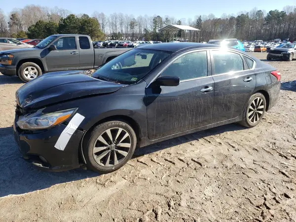 1N4AL3AP4HC251516 2017 NISSAN ALTIMA - Image 1
