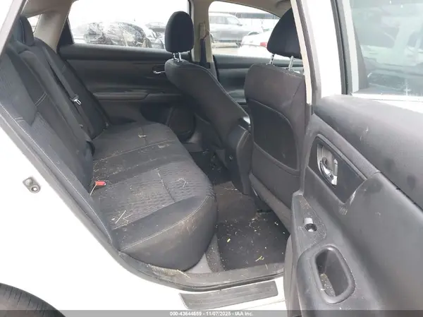 1N4AL3AP4HC254304 2017 NISSAN ALTIMA - Image 8