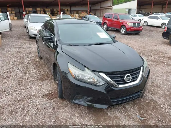 1N4AL3AP4HC254870 2017 NISSAN ALTIMA - Image 1