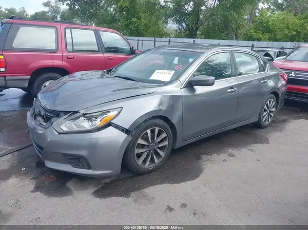 1N4AL3AP4HC255887 2017 NISSAN ALTIMA - Image 2