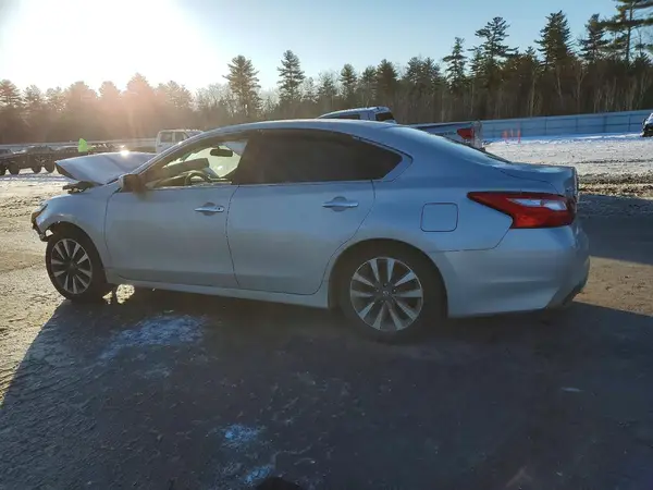 1N4AL3AP4HC256344 2017 NISSAN ALTIMA - Image 2
