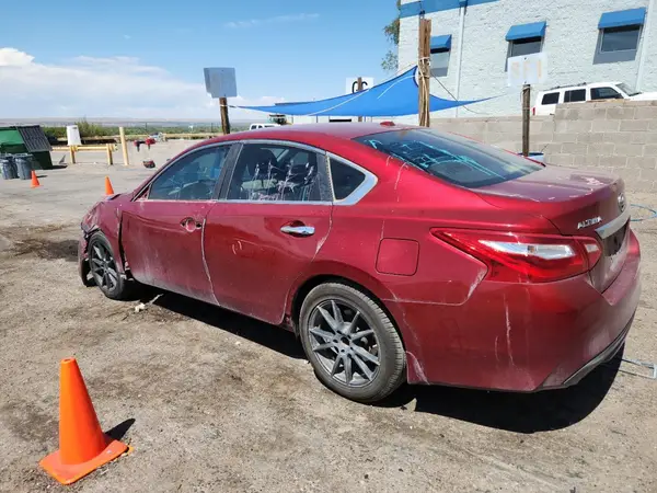1N4AL3AP4HC258241 2017 NISSAN ALTIMA - Image 2