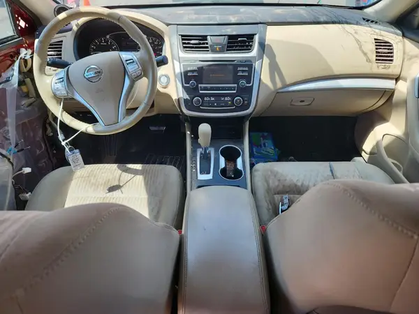 1N4AL3AP4HC258241 2017 NISSAN ALTIMA - Image 8