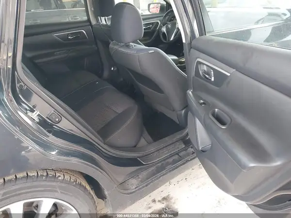 1N4AL3AP4HC259258 2017 NISSAN ALTIMA - Image 8