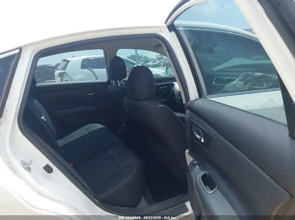 1N4AL3AP4HC259826 2017 NISSAN ALTIMA - Image 8