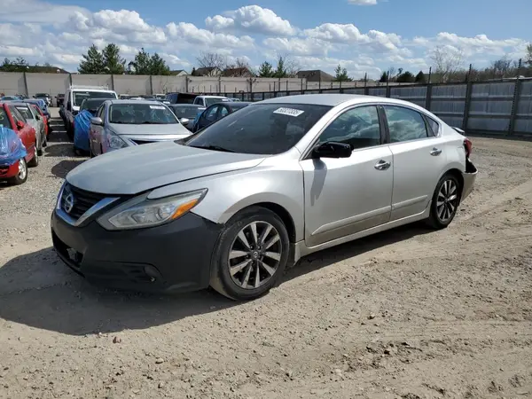 1N4AL3AP4HC260118 2017 NISSAN ALTIMA - Image 1