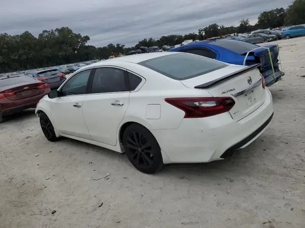 1N4AL3AP4HC260975 2017 NISSAN ALTIMA - Image 2
