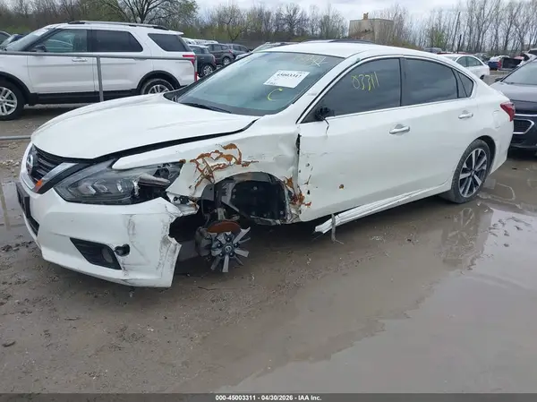 1N4AL3AP4HC263410 2017 NISSAN ALTIMA - Image 2