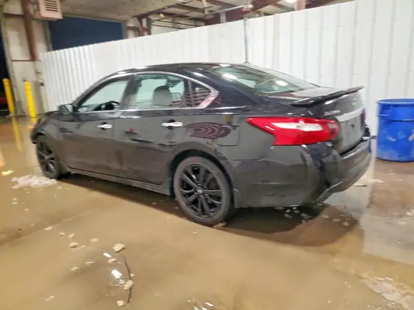 1N4AL3AP4HC264041 2017 NISSAN ALTIMA - Image 2