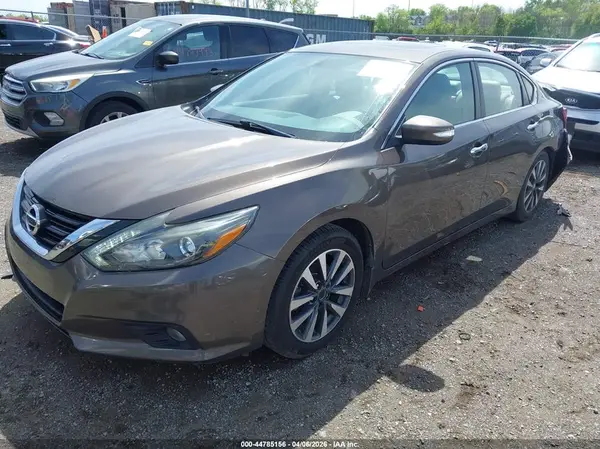 1N4AL3AP4HC264959 2017 NISSAN ALTIMA - Image 2