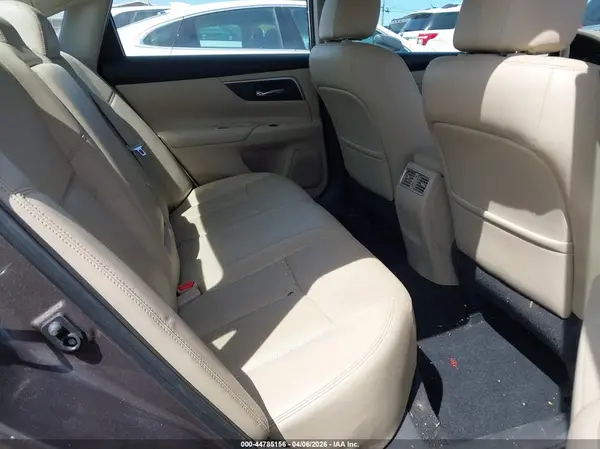1N4AL3AP4HC264959 2017 NISSAN ALTIMA - Image 8