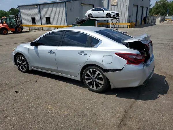 1N4AL3AP4HC265609 2017 NISSAN ALTIMA - Image 2