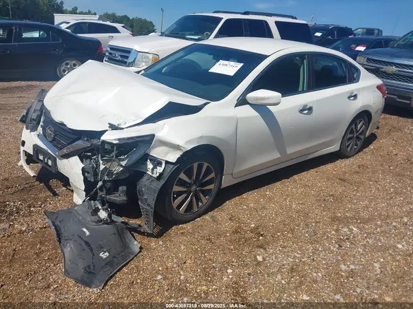 1N4AL3AP4HC267487 2017 NISSAN ALTIMA - Image 2