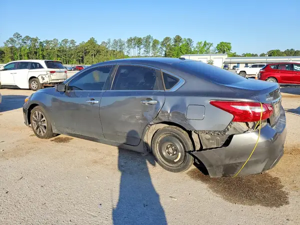 1N4AL3AP4HC269188 2017 NISSAN ALTIMA - Image 2