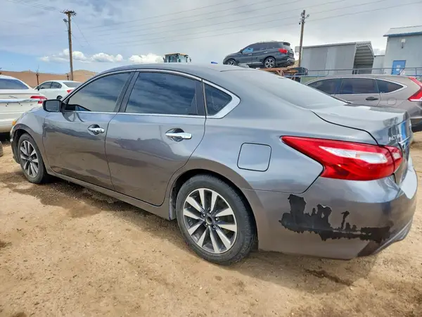 1N4AL3AP4HC270115 2017 NISSAN ALTIMA - Image 2