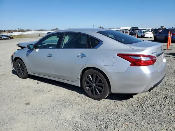 1N4AL3AP4HC270230 2017 NISSAN ALTIMA - Image 2