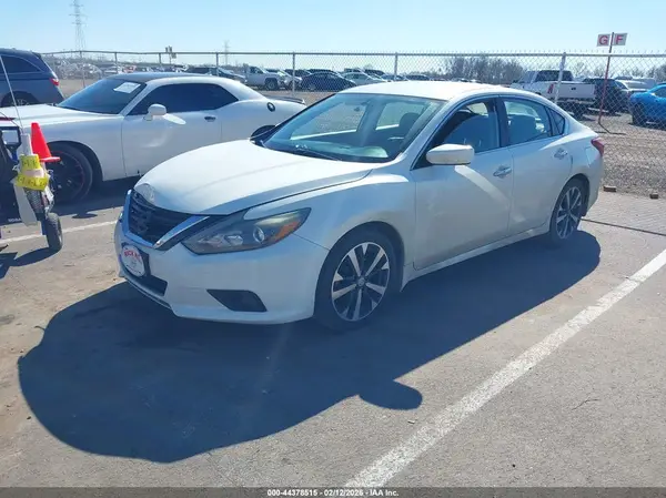 1N4AL3AP4HC273290 2017 NISSAN ALTIMA - Image 2