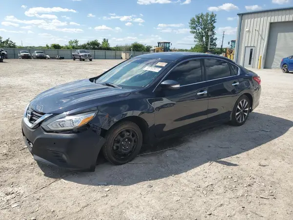 1N4AL3AP4HC278392 2017 NISSAN ALTIMA - Image 1