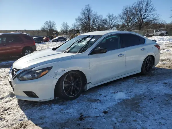 1N4AL3AP4HC278604 2017 NISSAN ALTIMA - Image 1