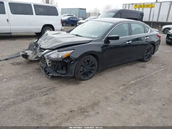 1N4AL3AP4HC280482 2017 NISSAN ALTIMA - Image 2
