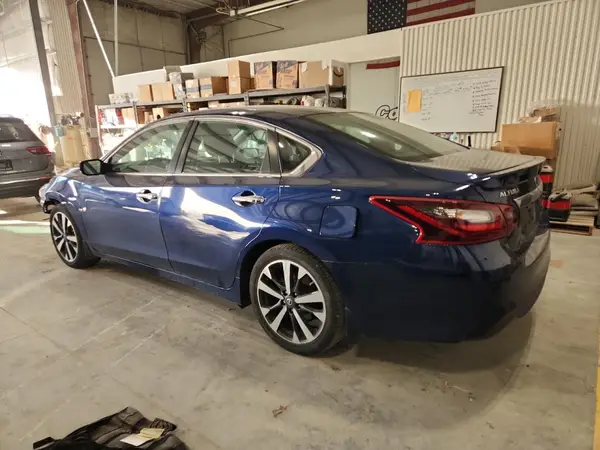 1N4AL3AP4HC280644 2017 NISSAN ALTIMA - Image 2
