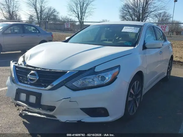 1N4AL3AP4HC280837 2017 NISSAN ALTIMA - Image 2