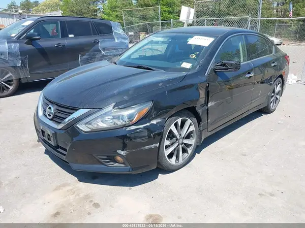1N4AL3AP4HC281874 2017 NISSAN ALTIMA - Image 2