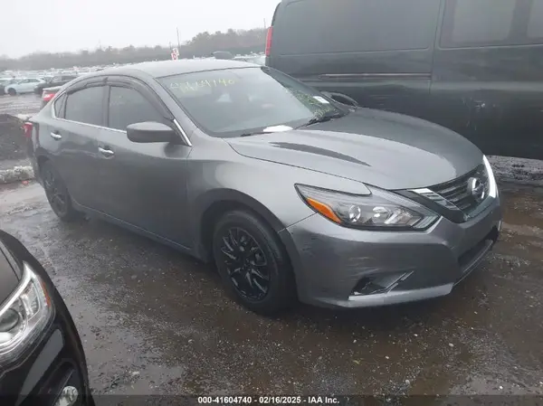 1N4AL3AP4HC282474 2017 NISSAN ALTIMA - Image 1