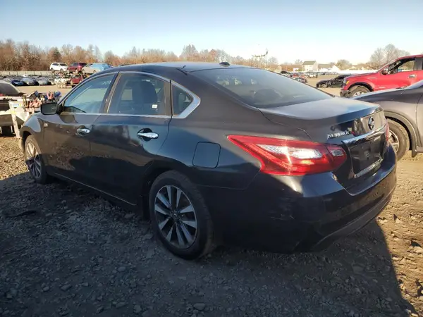 1N4AL3AP4HC283608 2017 NISSAN ALTIMA - Image 2