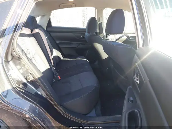 1N4AL3AP4HC284807 2017 NISSAN ALTIMA - Image 8