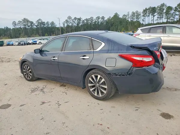 1N4AL3AP4HC284919 2017 NISSAN ALTIMA - Image 2