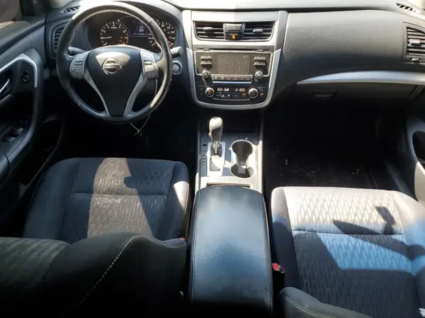 1N4AL3AP4HC285245 2017 NISSAN ALTIMA - Image 8