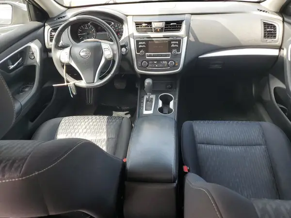 1N4AL3AP4HC285424 2017 NISSAN ALTIMA - Image 8