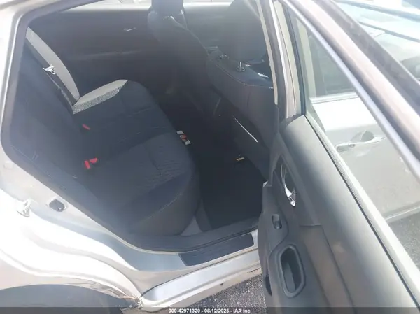 1N4AL3AP4HC285620 2017 NISSAN ALTIMA - Image 8