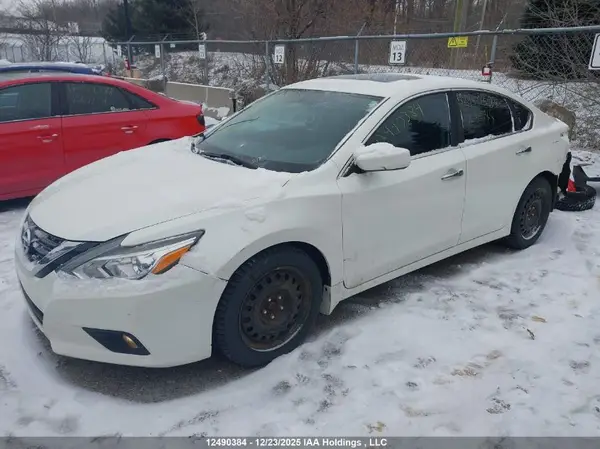 1N4AL3AP4HC286945 2017 NISSAN ALTIMA - Image 2