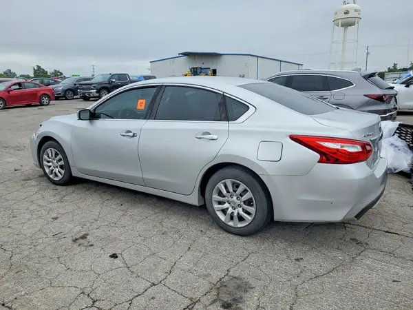 1N4AL3AP4HC290557 2017 NISSAN ALTIMA - Image 2