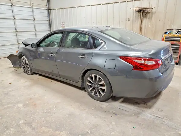 1N4AL3AP4HC290686 2017 NISSAN ALTIMA - Image 2
