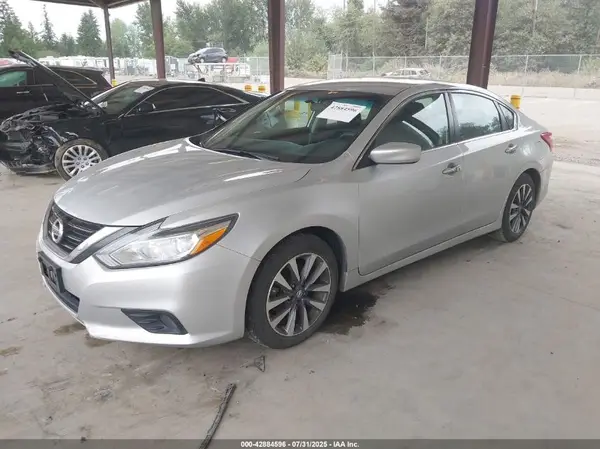 1N4AL3AP4HC291319 2017 NISSAN ALTIMA - Image 2