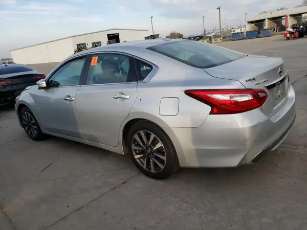 1N4AL3AP4HC291448 2017 NISSAN ALTIMA - Image 2