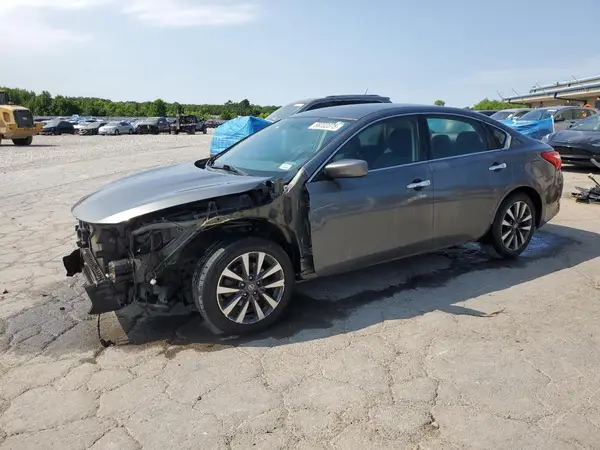 1N4AL3AP4HC292793 2017 NISSAN ALTIMA - Image 1