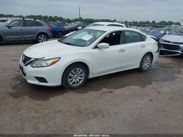 1N4AL3AP4HC293233 2017 NISSAN ALTIMA - Image 2