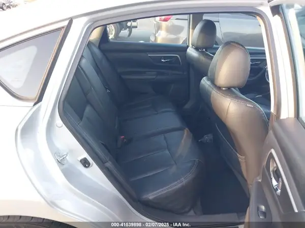 1N4AL3AP4HC294124 2017 NISSAN ALTIMA - Image 8