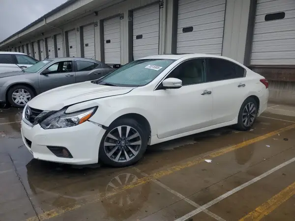 1N4AL3AP4HC296553 2017 NISSAN ALTIMA - Image 1