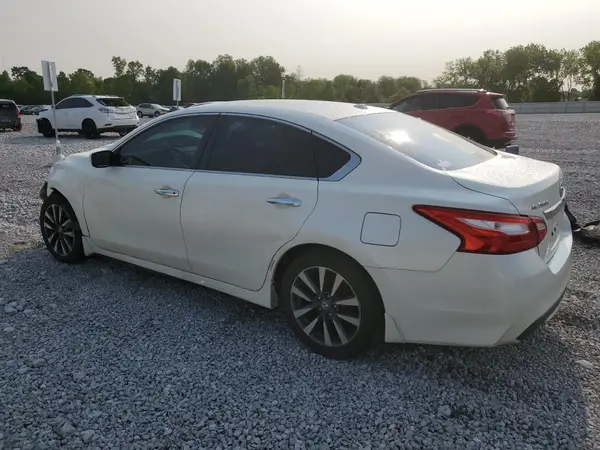 1N4AL3AP4HC470878 2017 NISSAN ALTIMA - Image 2