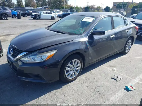 1N4AL3AP4HC473005 2017 NISSAN ALTIMA - Image 2