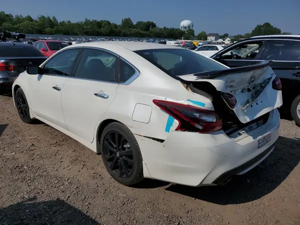 1N4AL3AP4HC473232 2017 NISSAN ALTIMA - Image 2